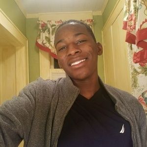 Meet your Posher, Jelani